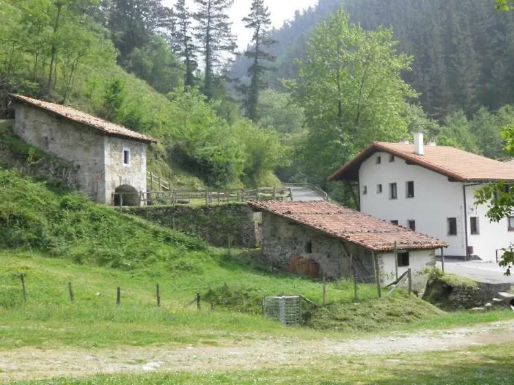 Albergue De Lastur Deba Hostal